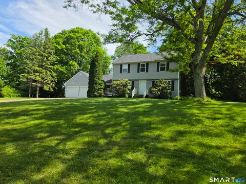 Photo of 20 Courtland Drive, Shelton, CT 06484 (MLS # 24179701)