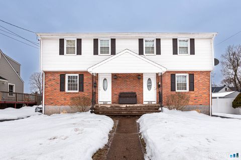 Photo of 240 W Center Street, Manchester, CT 06040 (MLS # 24155496)