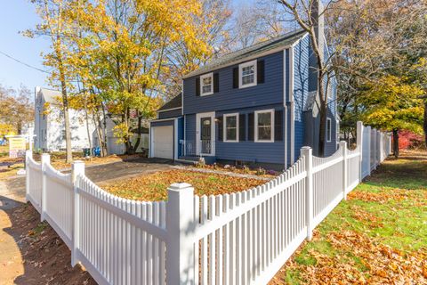 33 Bank Street Hamden CT 06514