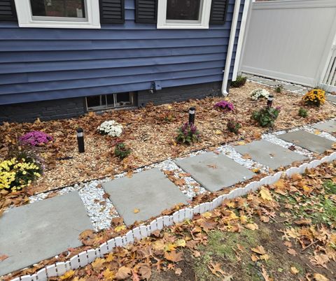 Tiny photo for 33 Bank Street, Hamden, CT 06514 (MLS # 24137593)