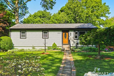 Homes For Sale - 245 Old Point Road<br/> Milford, CT 06460