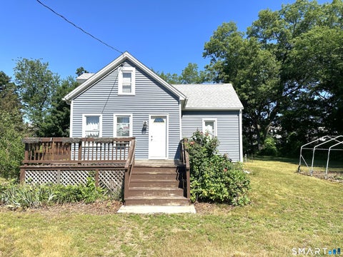 Homes For Sale - 61 Clark Avenue<br/> New Haven County, North Haven, CT 06473