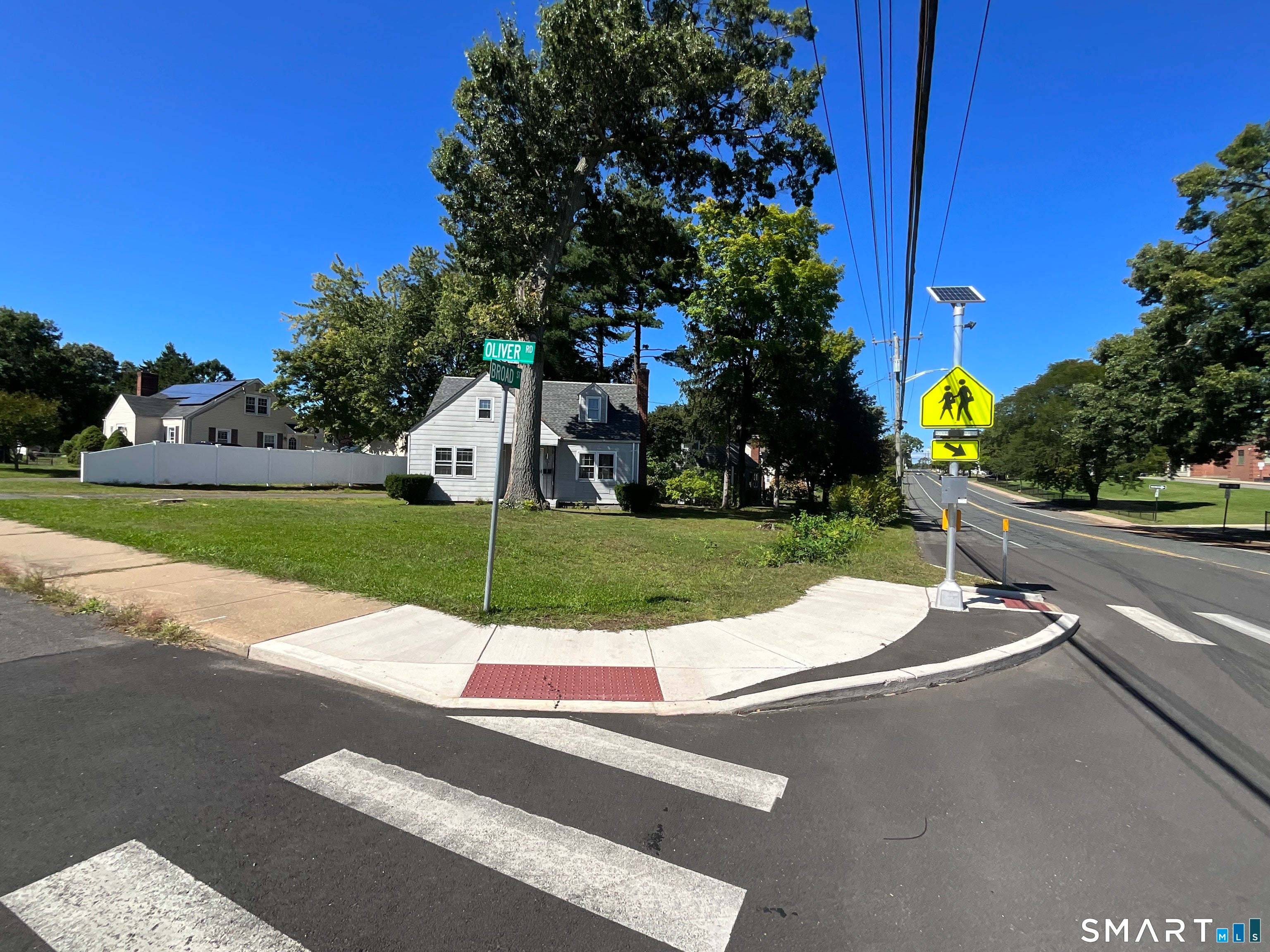 198 Broad Street