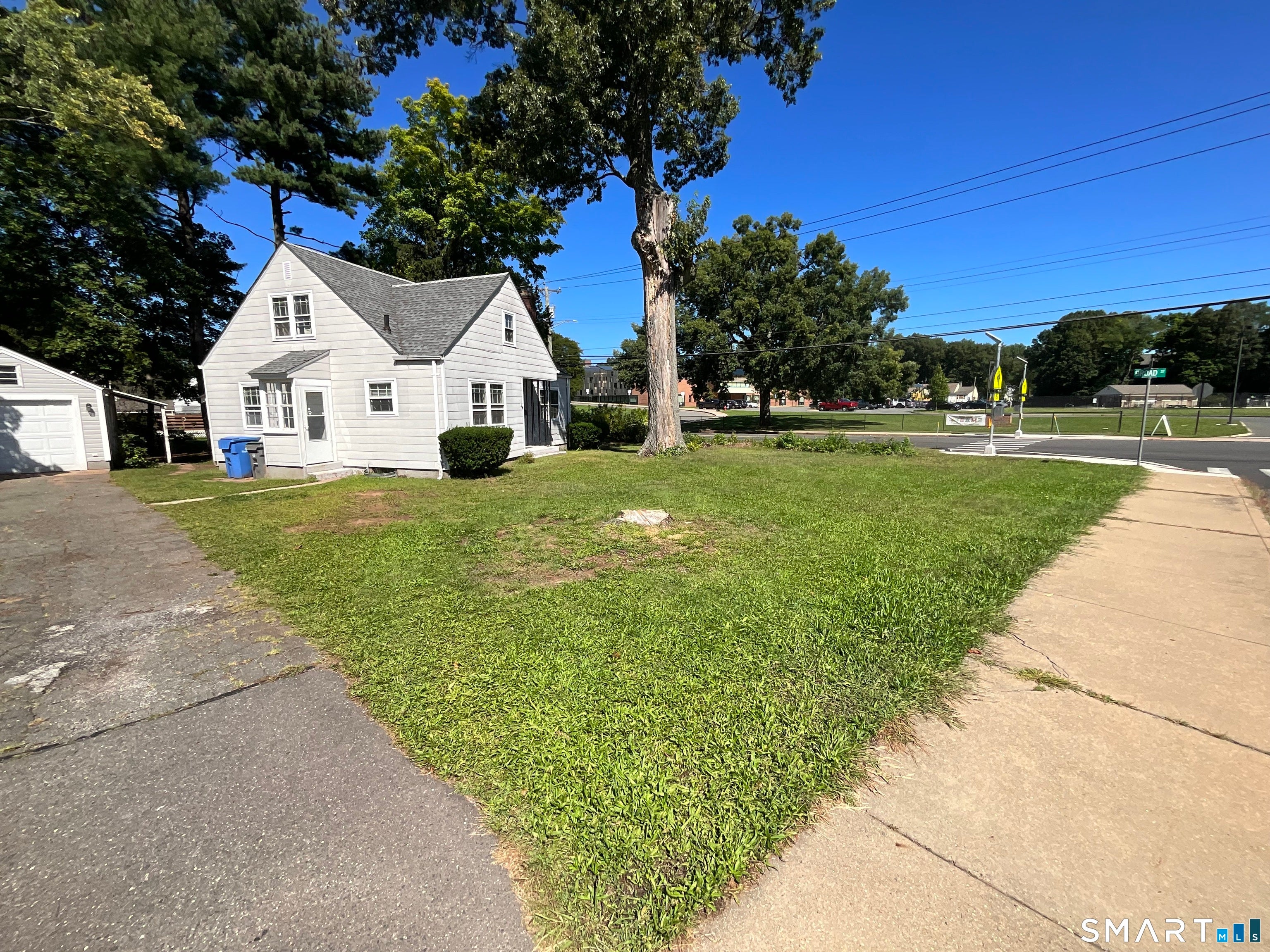 198 Broad Street