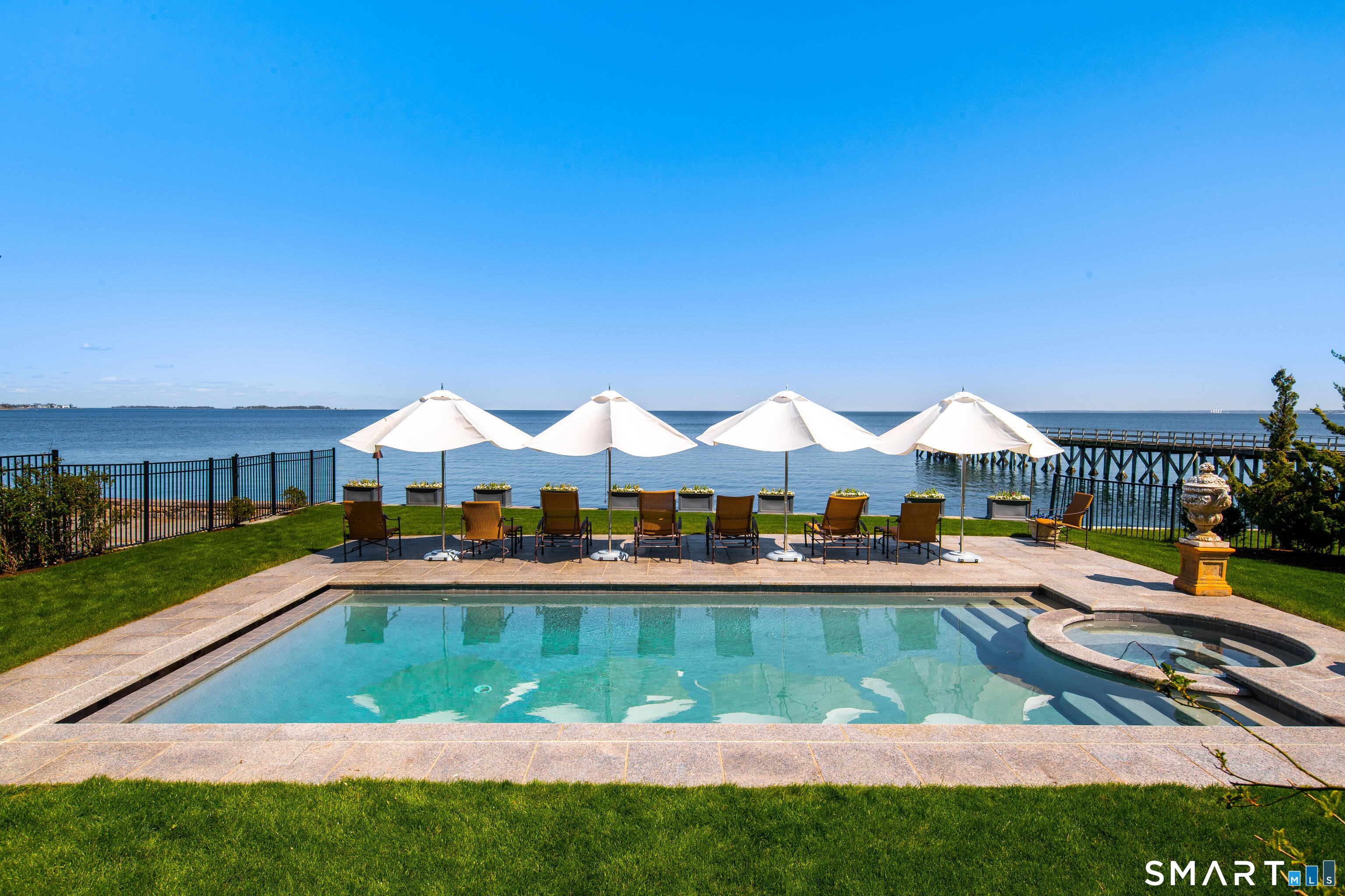 207-209 Long Neck Point Road