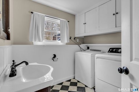 Tiny photo for 82 Raymond Road, Guilford, CT 06437 (MLS # 24159210)