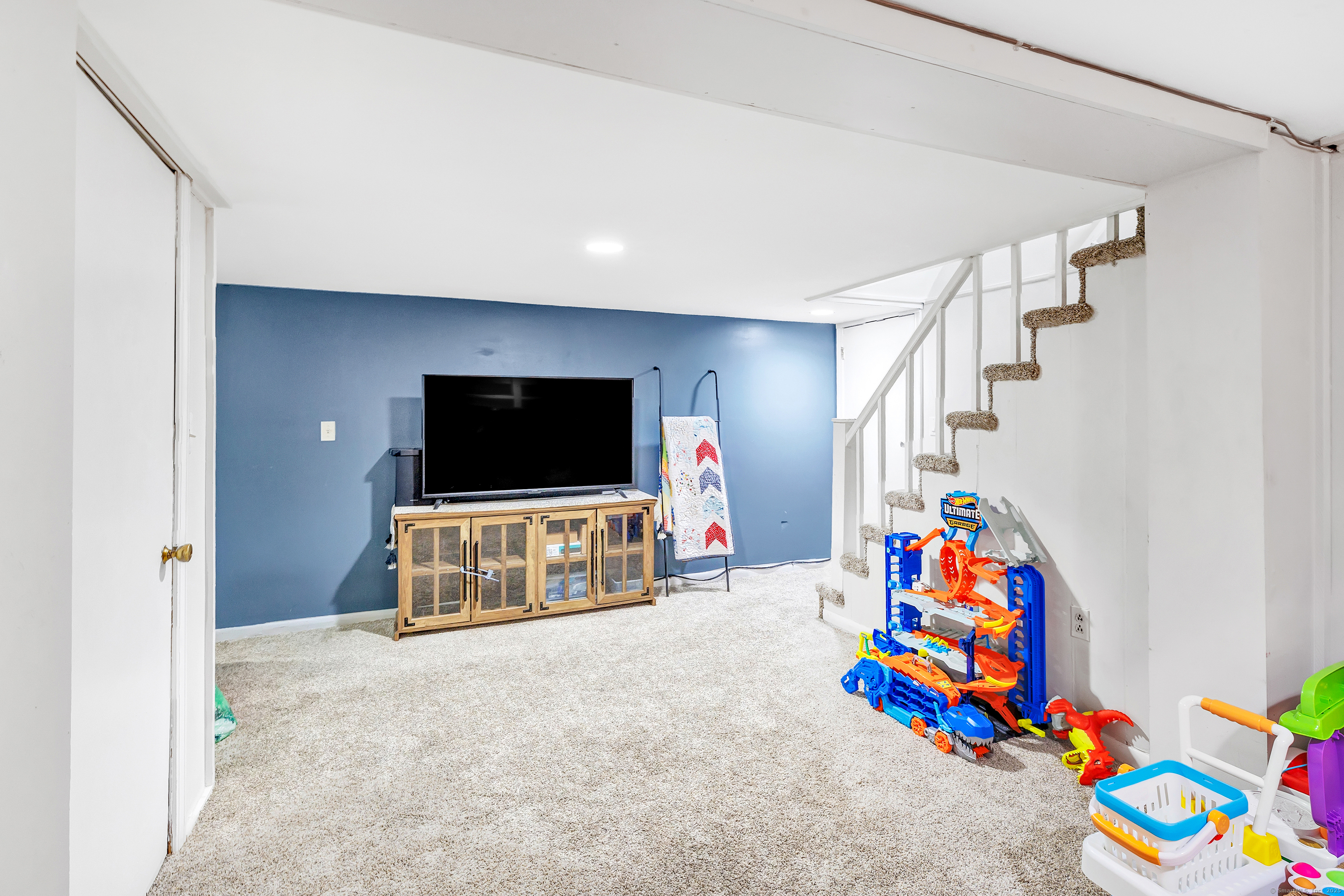 239 Bellevue Avenue, West Haven, Connecticut image 28