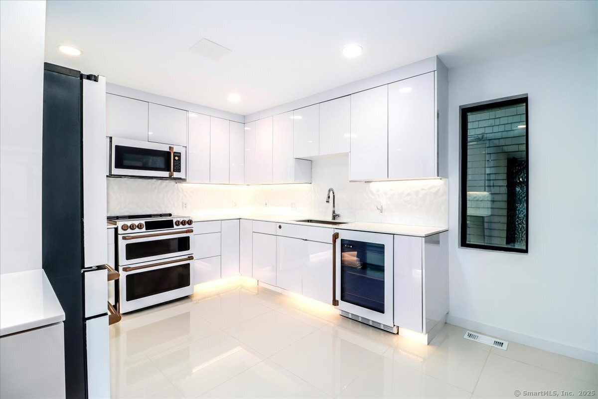 45 Milford Point Road, Milford, Connecticut image 34