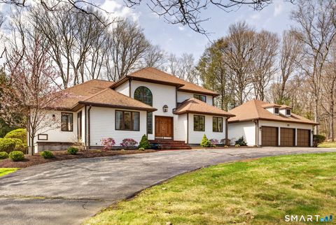 2 Davis Road Woodbridge CT 06525