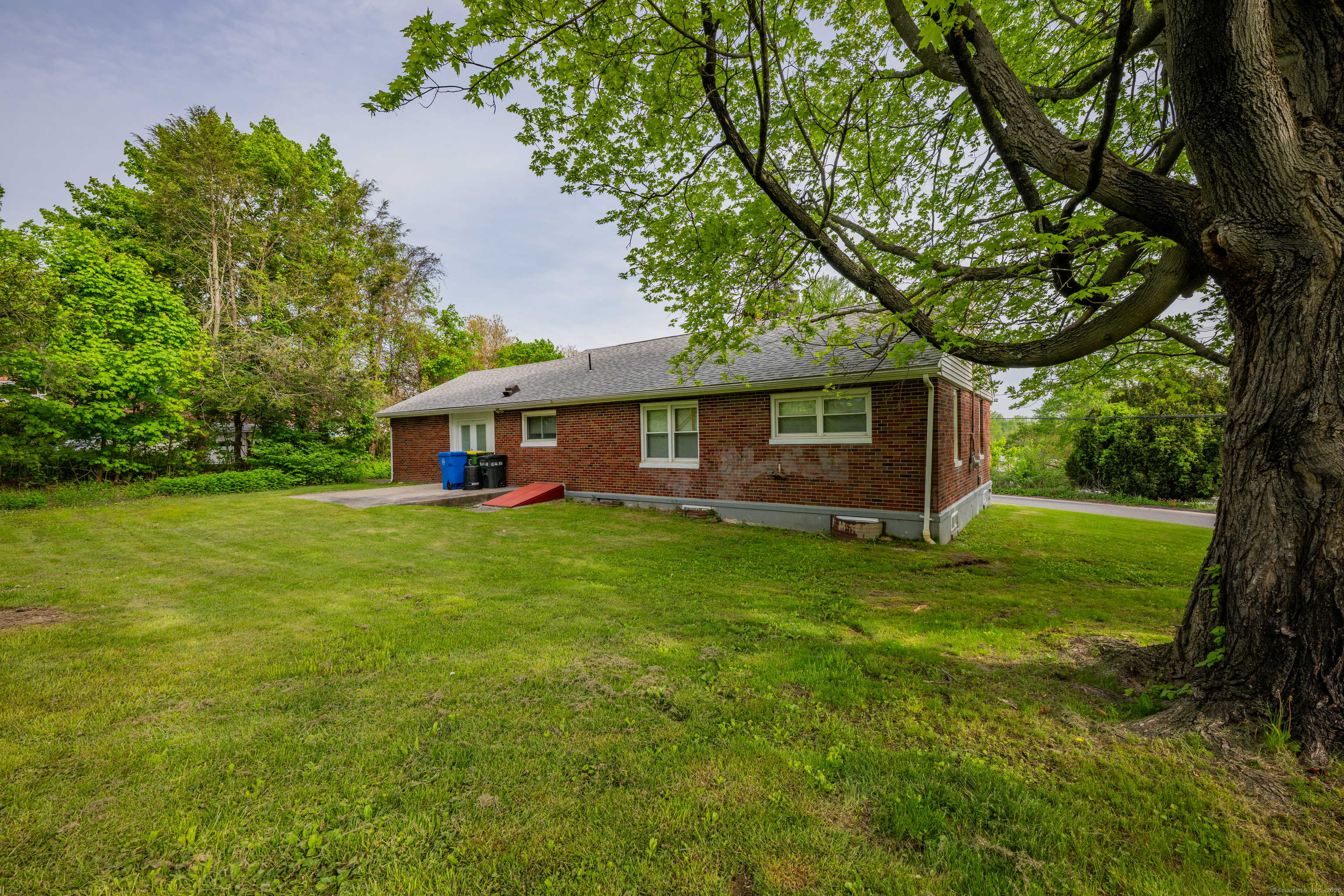 93 Wesley Street, Waterbury, Connecticut image 33
