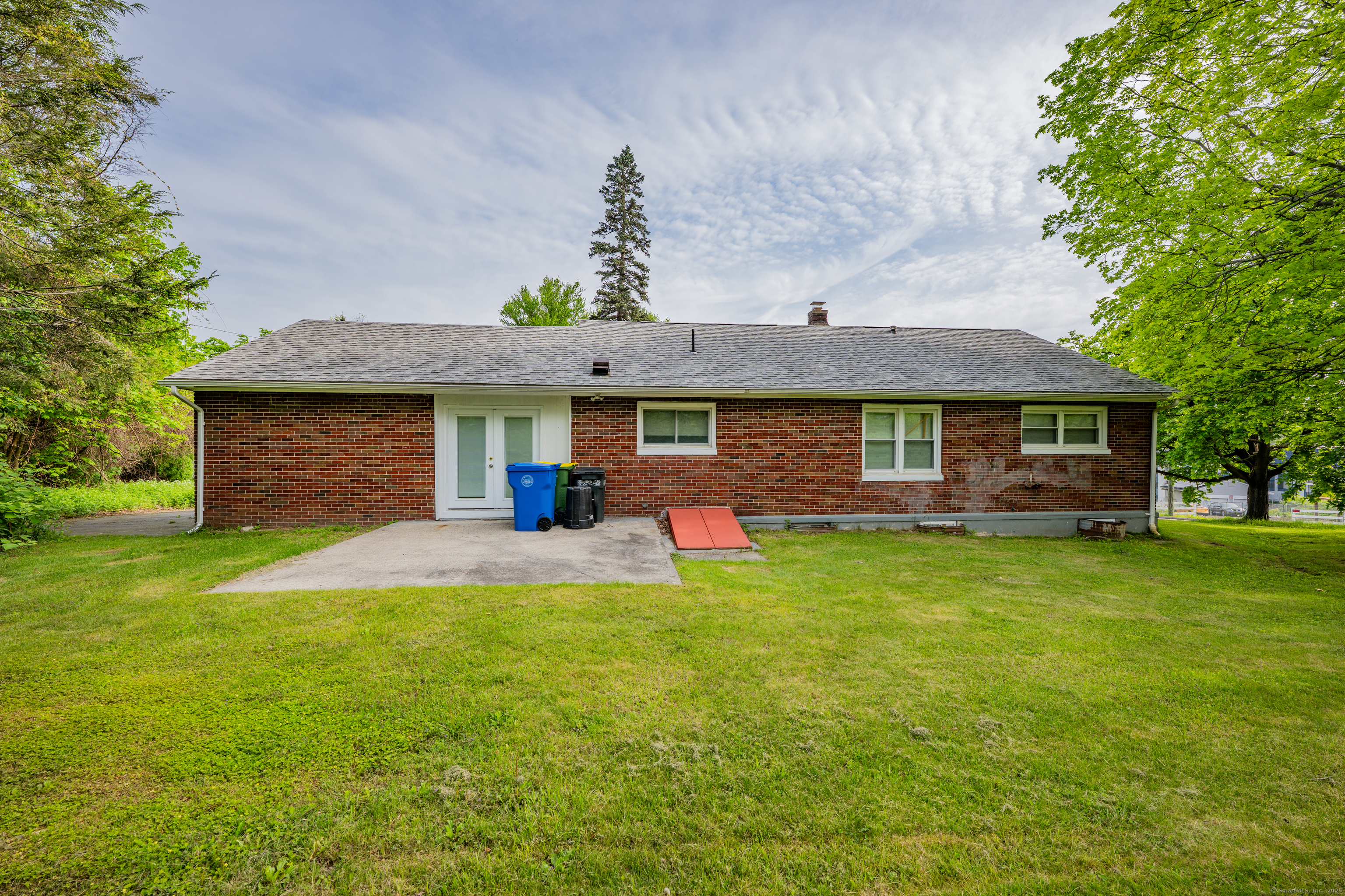 93 Wesley Street, Waterbury, Connecticut image 32