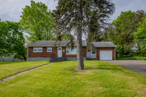 MLS: 24095881