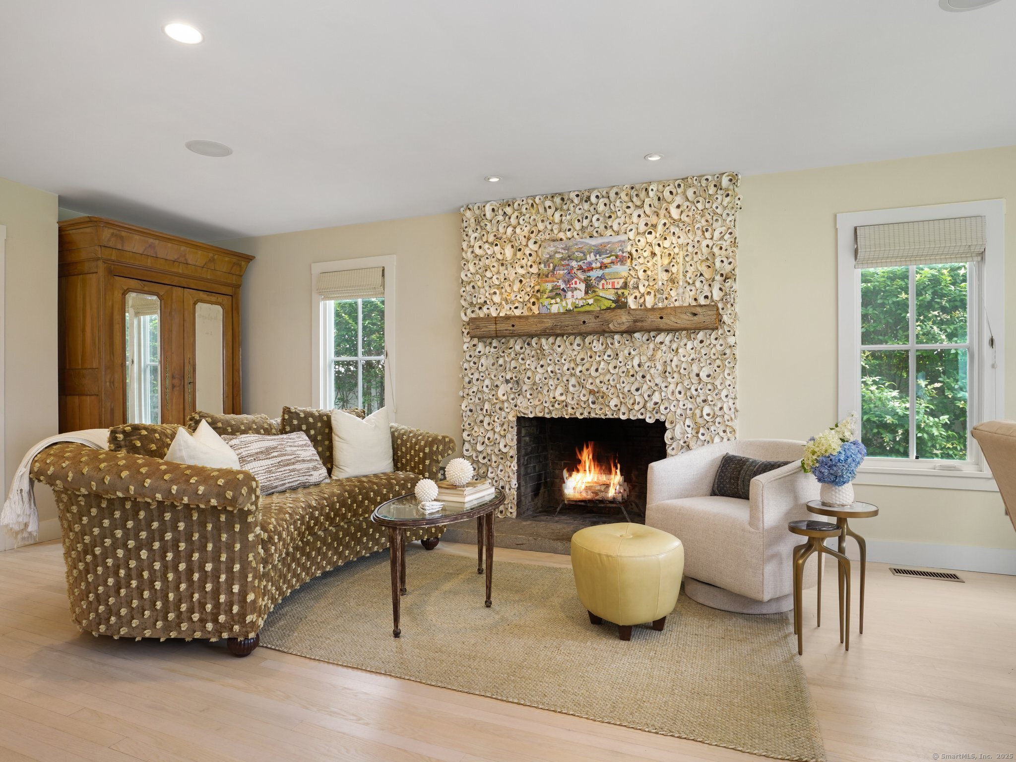 84 Shorefront Park