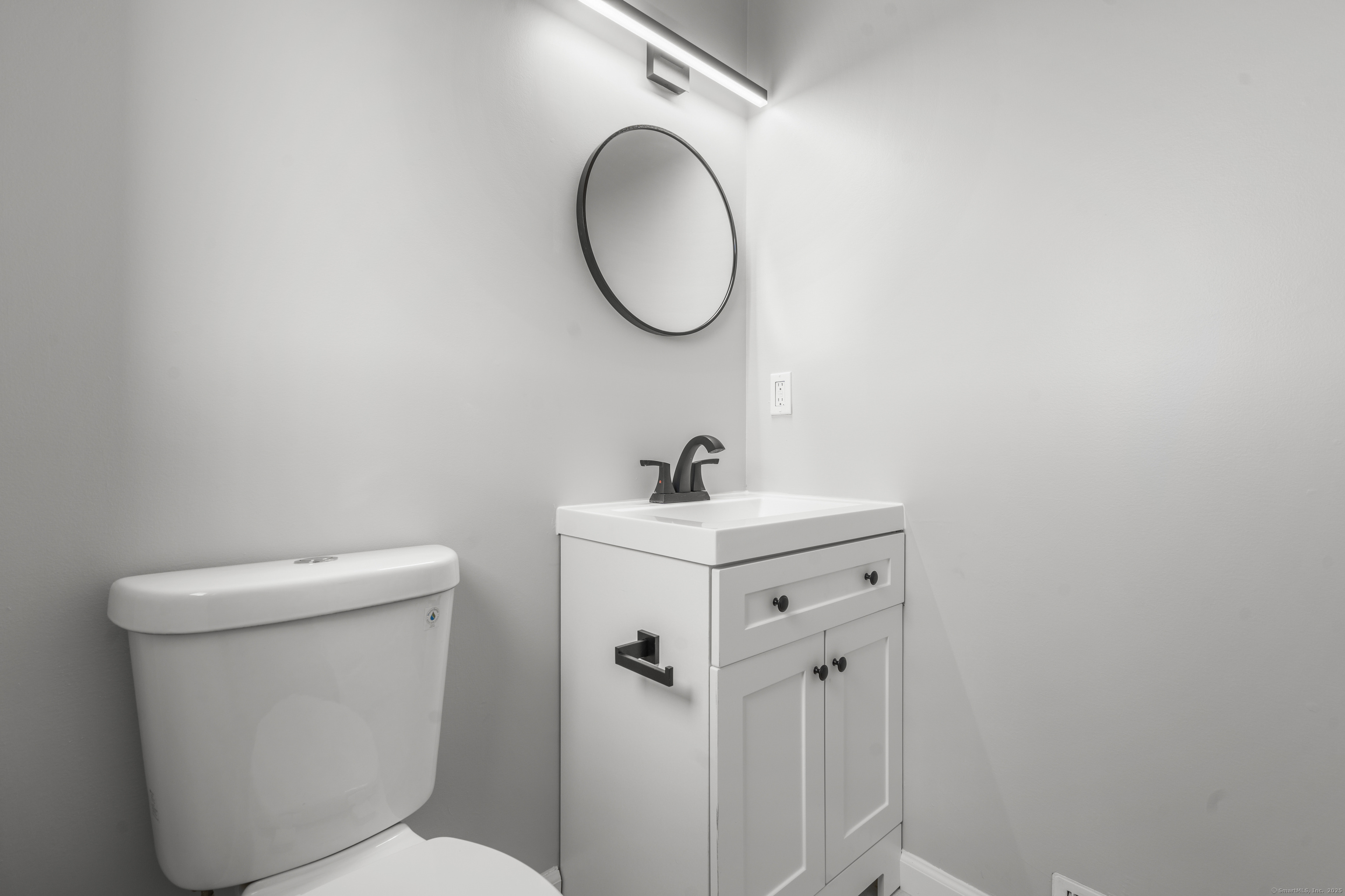 489 Wolcott Street #APT 84, Bristol, Connecticut image 11