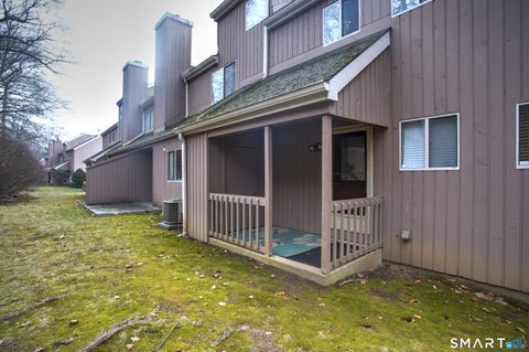 Tiny photo for 141 Spring Glen #141, Shelton, CT 06484 (MLS # 24144562)