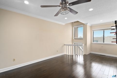 Tiny photo for 141 Spring Glen #141, Shelton, CT 06484 (MLS # 24144562)