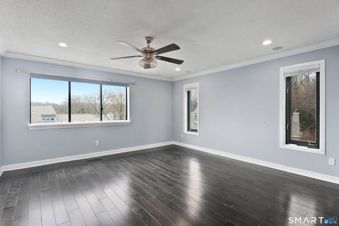 Tiny photo for 141 Spring Glen #141, Shelton, CT 06484 (MLS # 24144562)