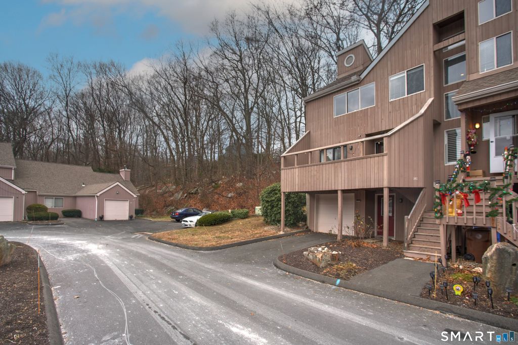 Photo of 141 Spring Glen #141, Shelton, CT 06484 (MLS # 24144562)