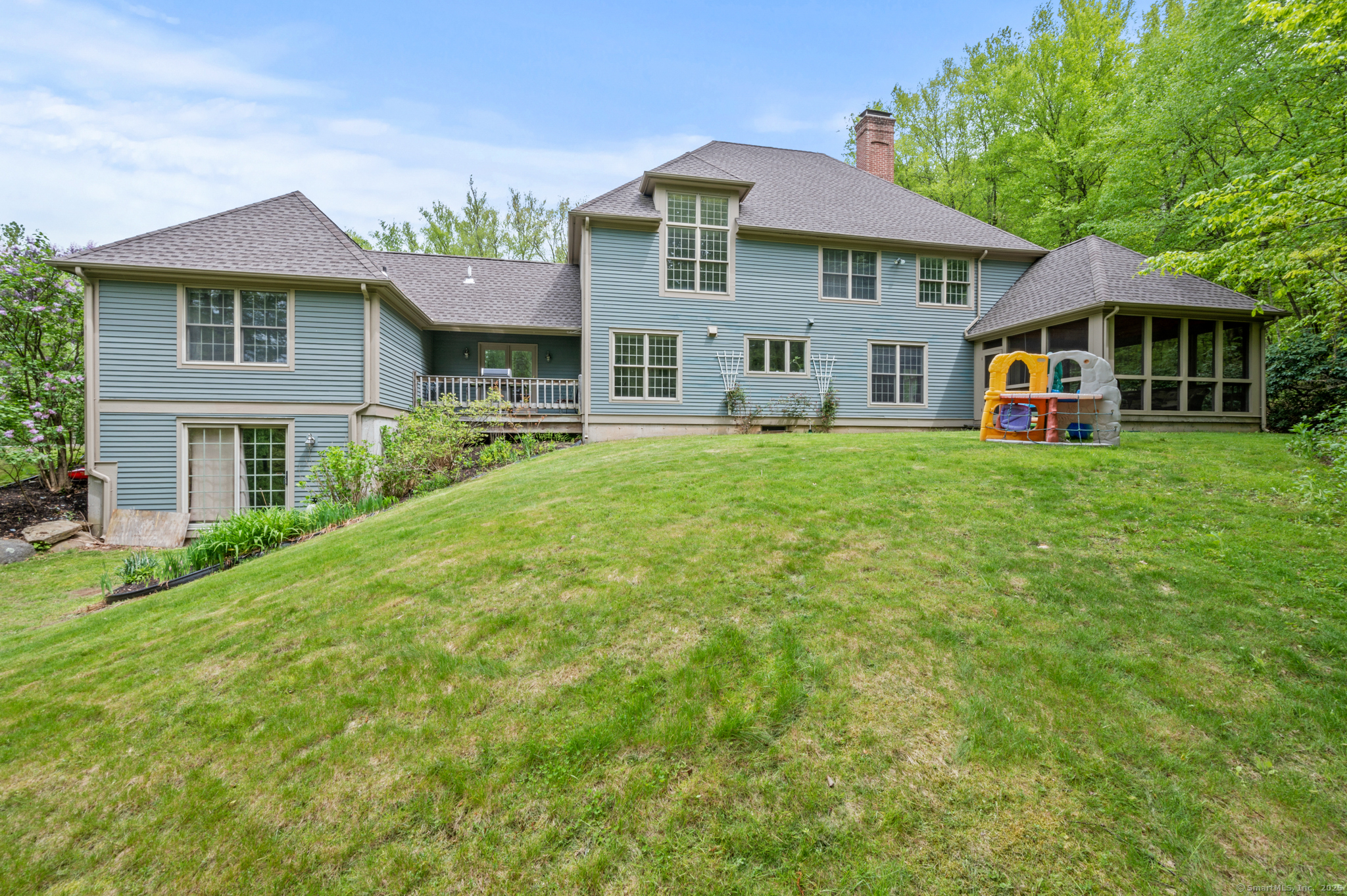 14 Wyncairne Drive, East Granby, Connecticut image 32