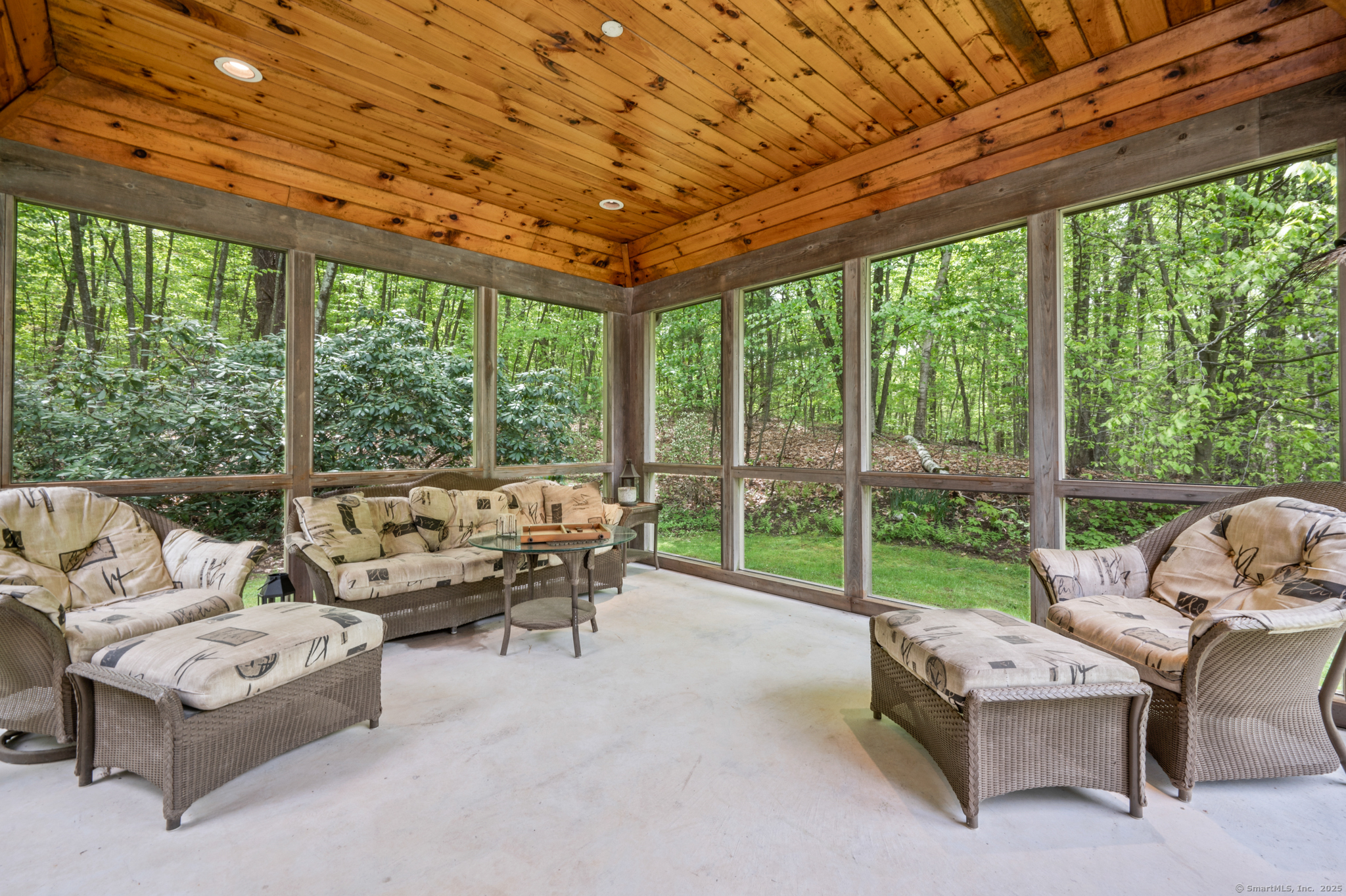 14 Wyncairne Drive, East Granby, Connecticut image 10