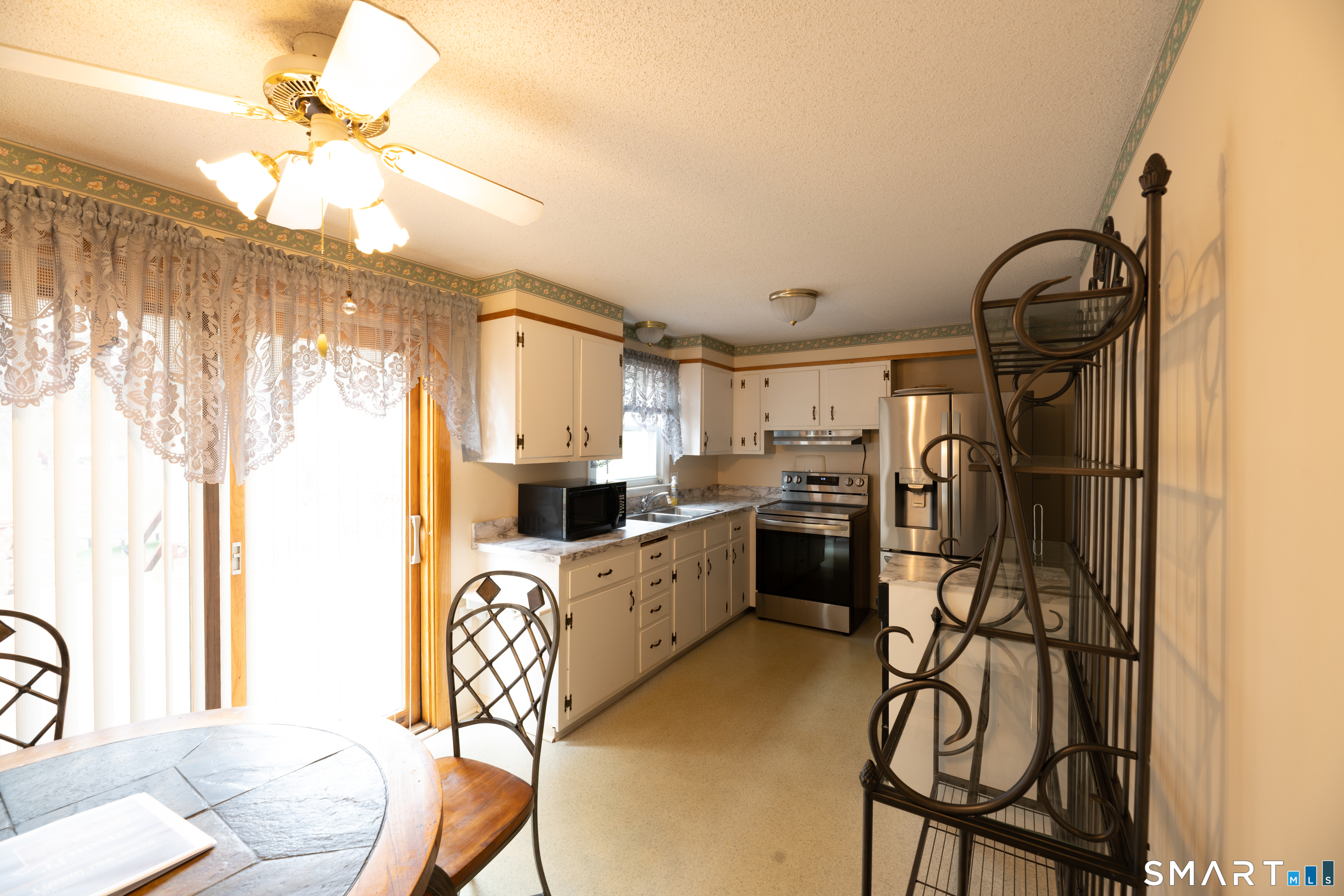 3 Mountain View Drive