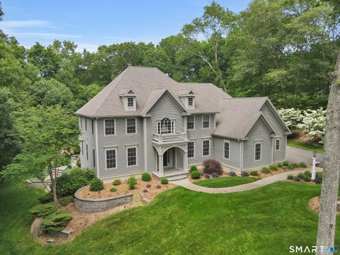 Photo of 27 High Point Commons, Marlborough, CT 06447 (MLS # 24152331)