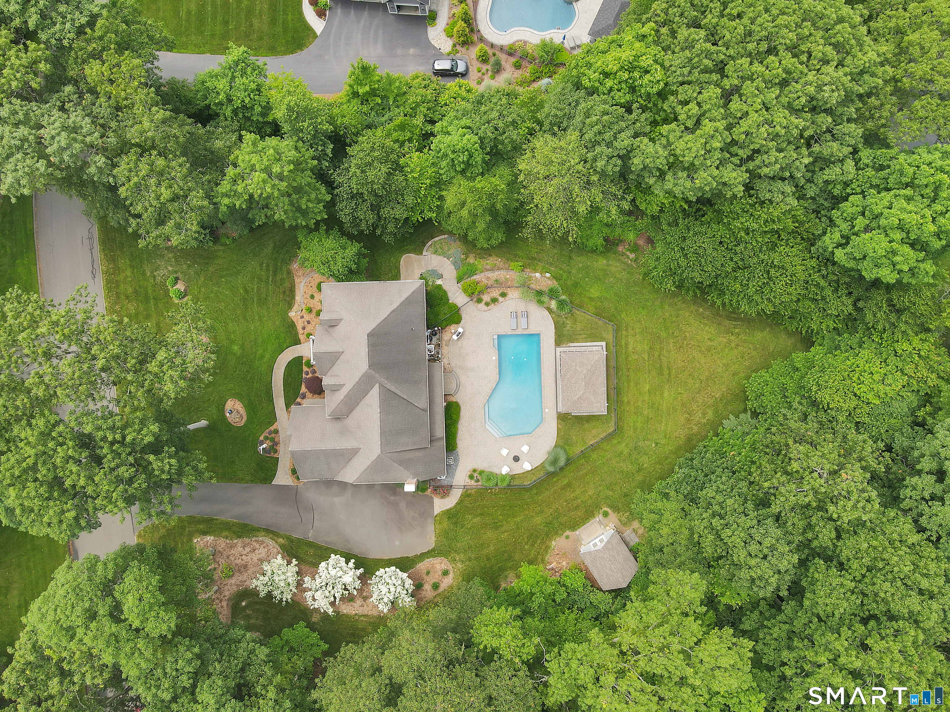 27 High Point Commons