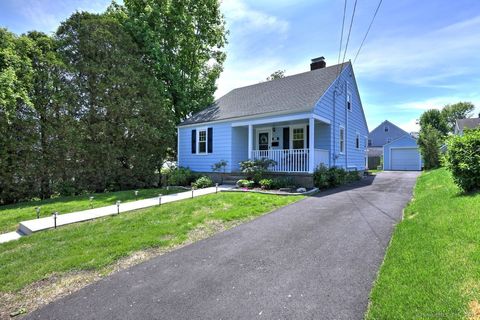 413 Wilcoxson Avenue Stratford CT 06614