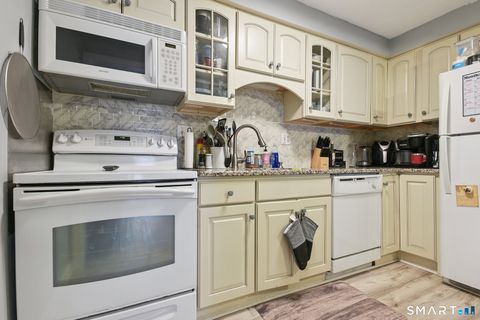 Tiny photo for 6 Hamre Lane #A, Branford, CT 06405 (MLS # 24163930)