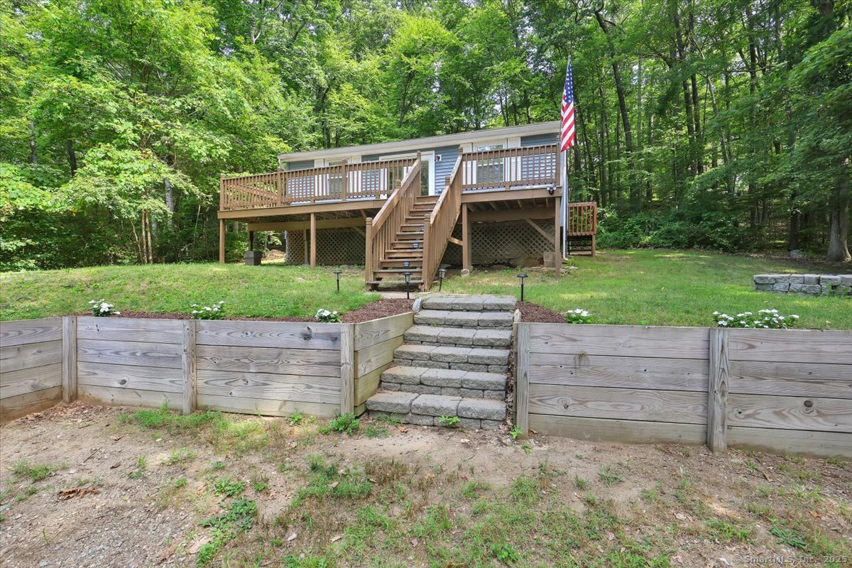 68 Old Oak Trail