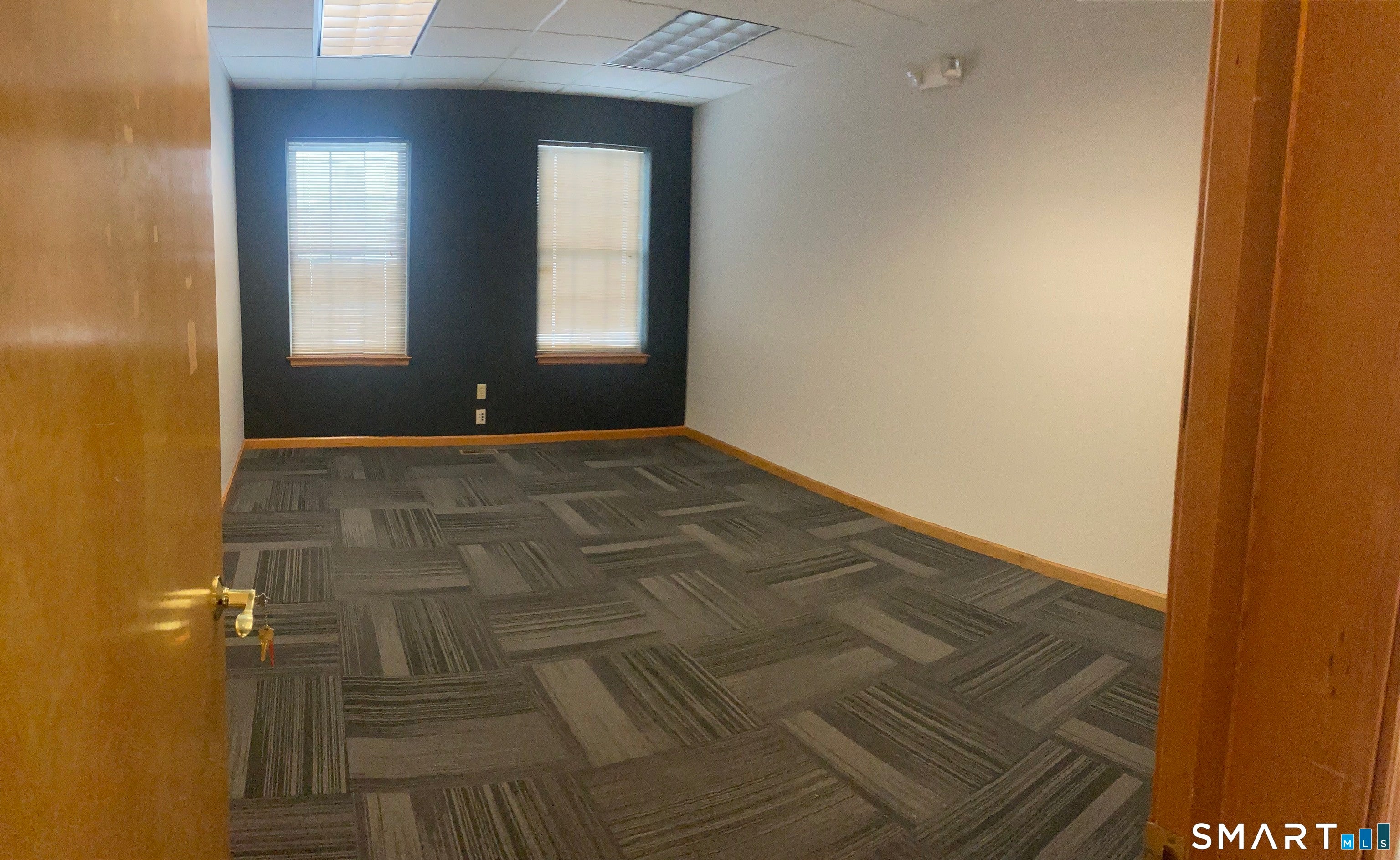 6 Creamery Brook
