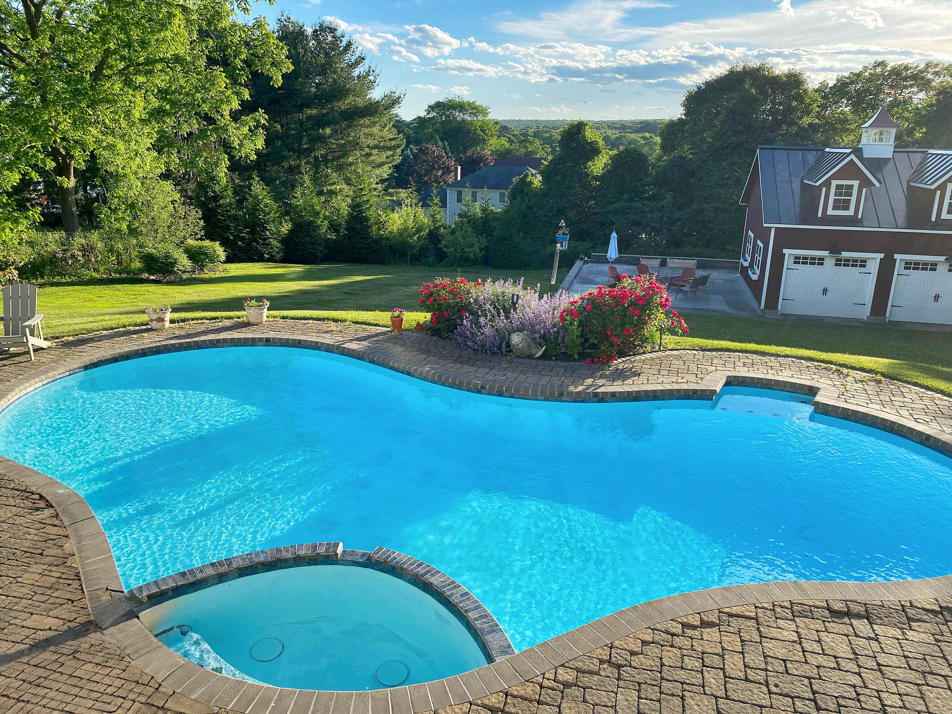 589 Groton Long Point Road, Groton, Connecticut image 3
