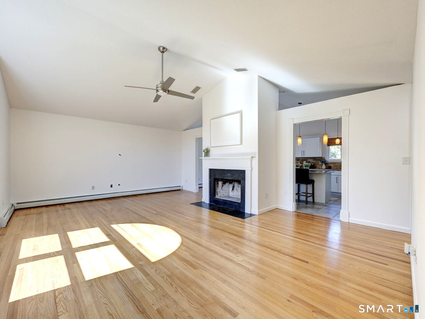 11 Avondale Lane