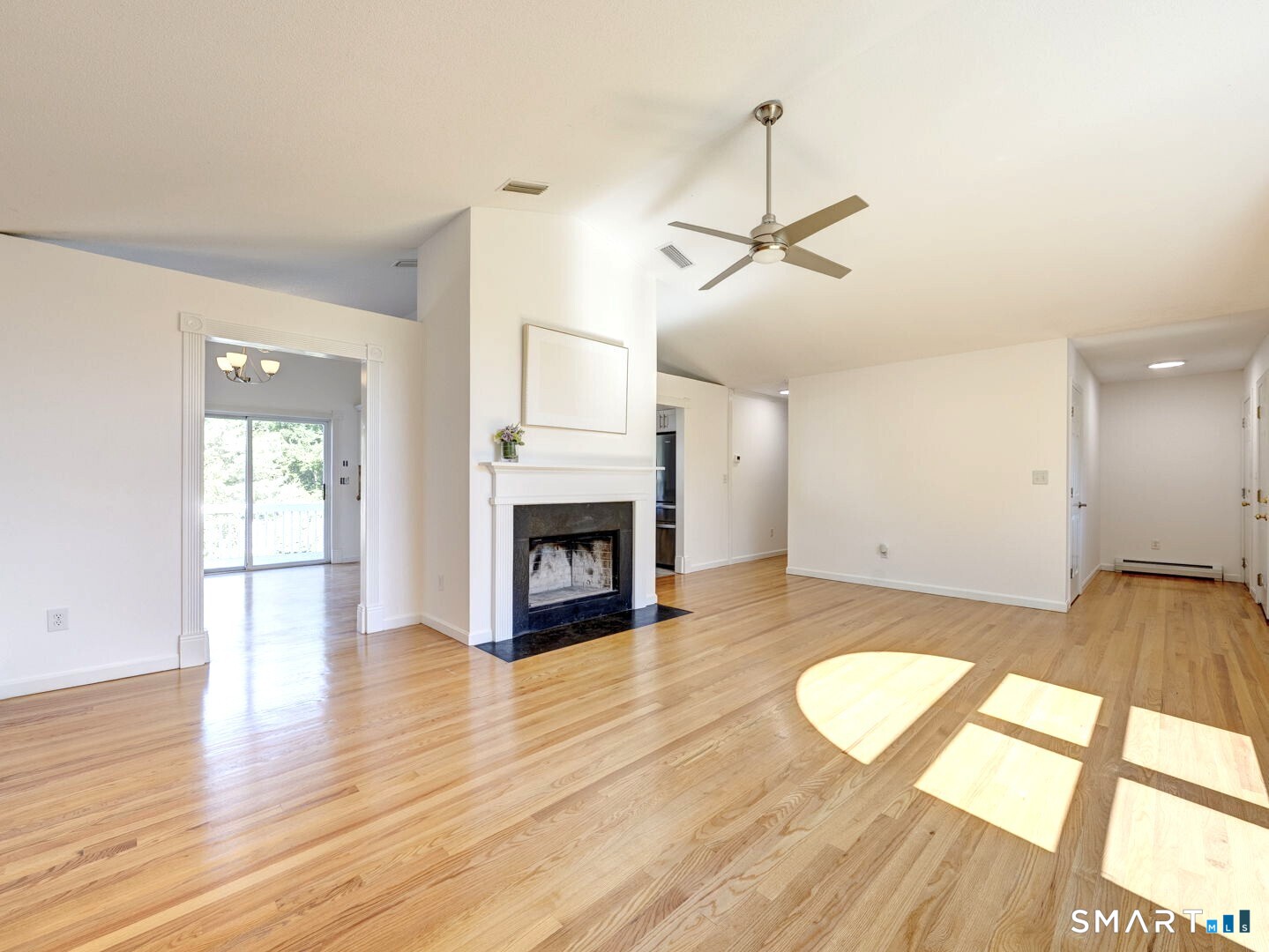 11 Avondale Lane