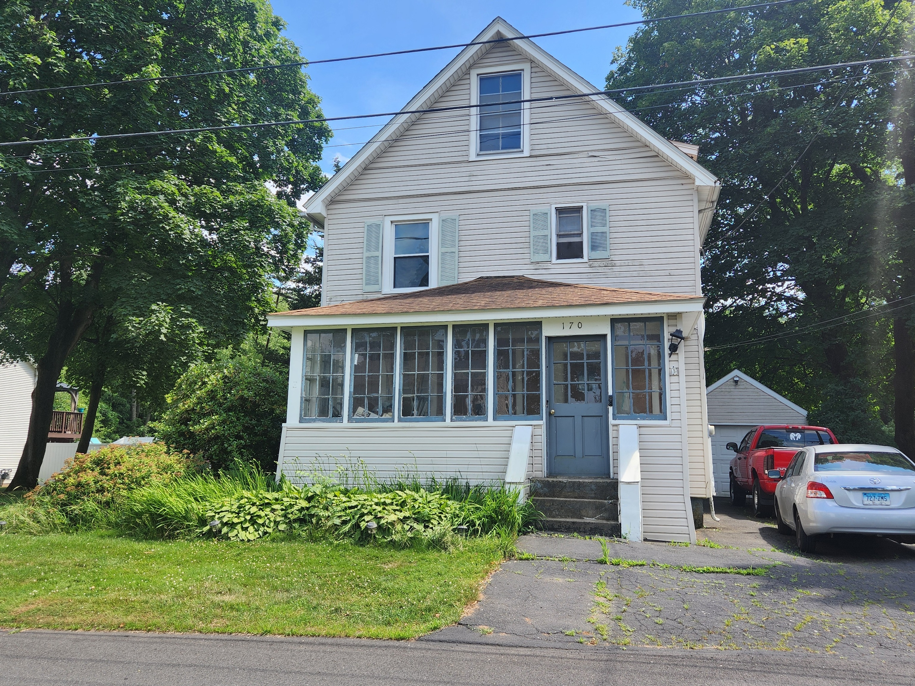 170 Westwood Avenue