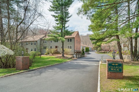 Condo For Sale - 43 Village Walk #43<br/> Wilton, CT 06897