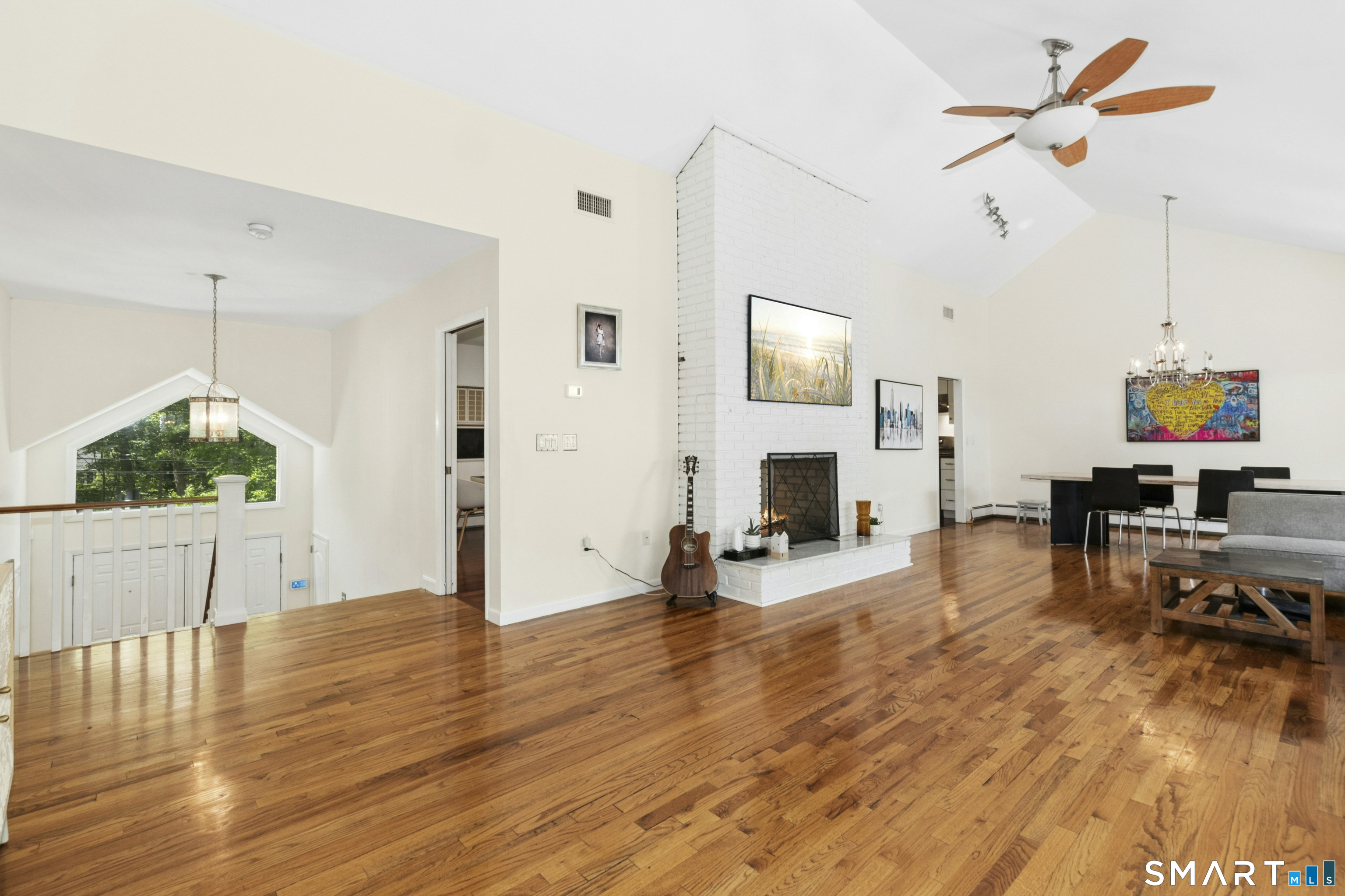 50 Ravenwood Drive