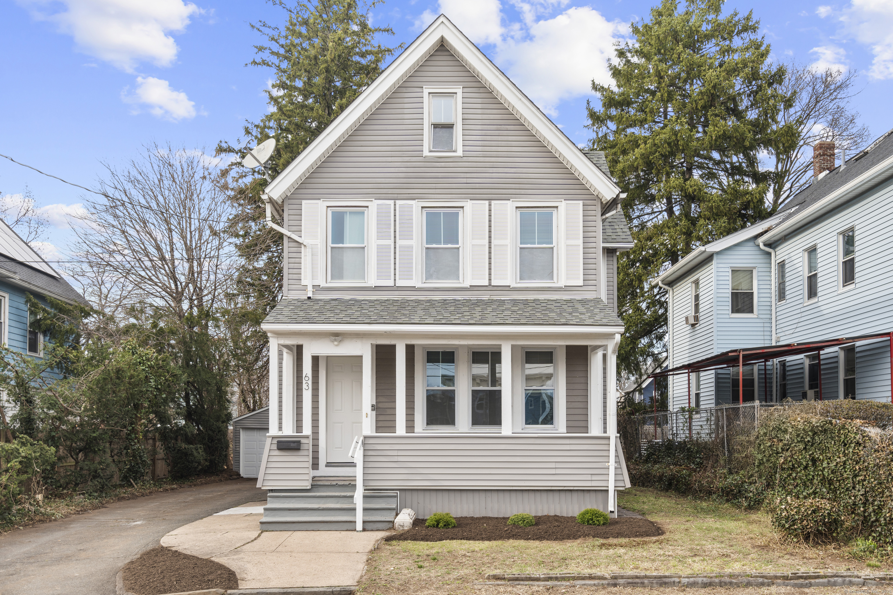 Property for Sale at Parmalee Avenue, New Haven, Connecticut - Bedrooms: 4 
Bathrooms: 2 
Rooms: 6  - $349,999