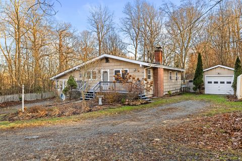 Tiny photo for 15 Egypt Lane, Clinton, CT 06413 (MLS # 24143606)