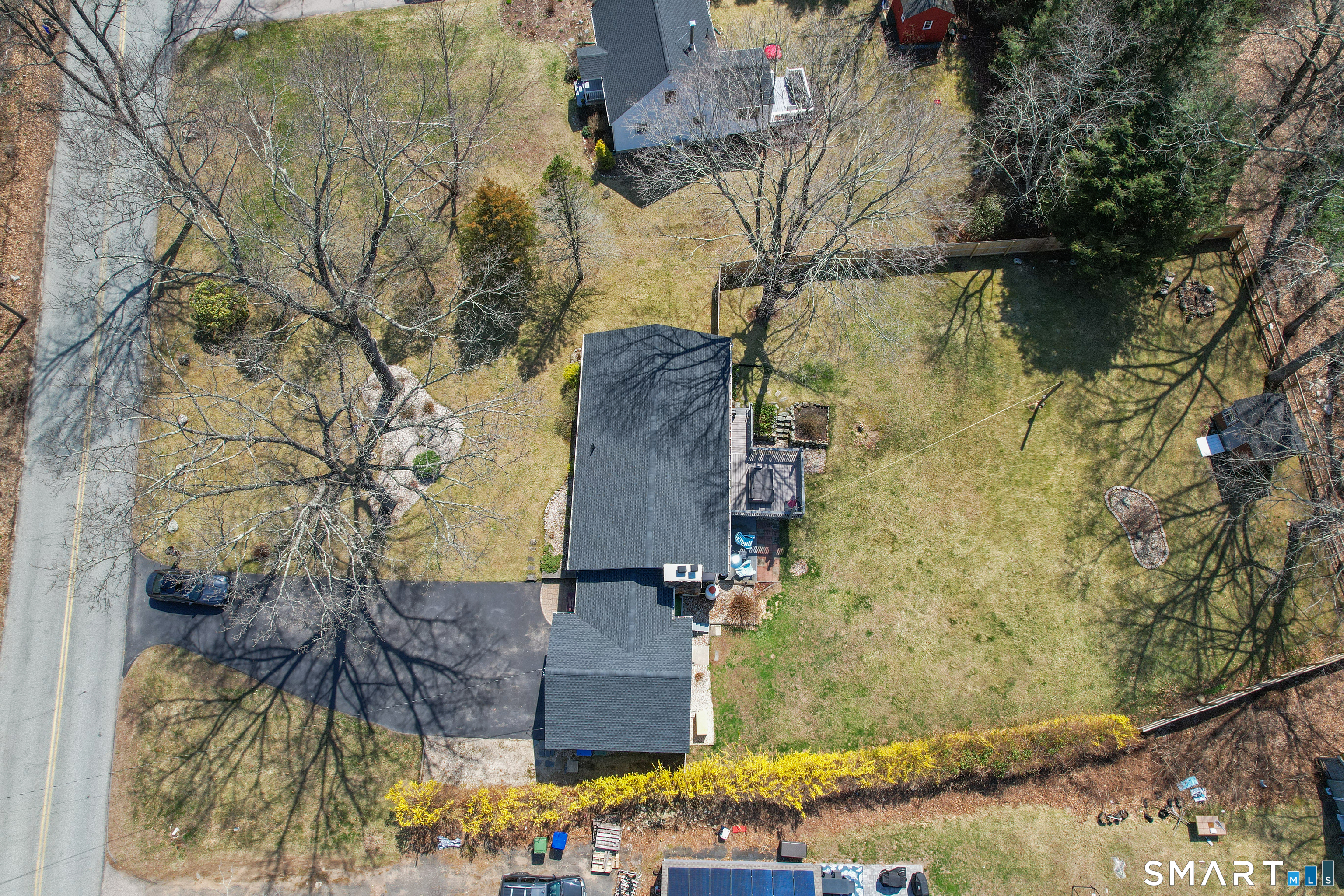 82 North Pond Road