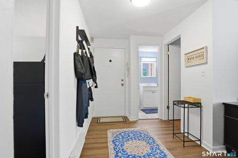 Tiny photo for 18 Heather Ridge #18, Shelton, CT 06484 (MLS # 24178509)