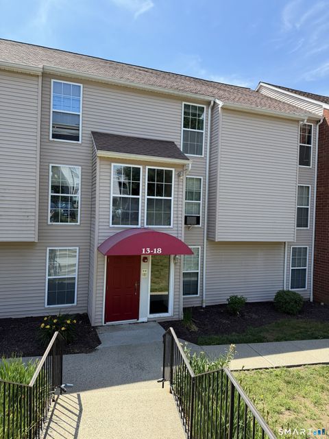 Photo of 18 Heather Ridge #18, Shelton, CT 06484 (MLS # 24178509)