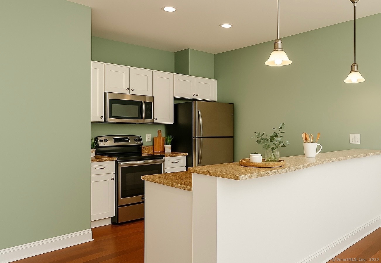 266 Pearl Street APT 310