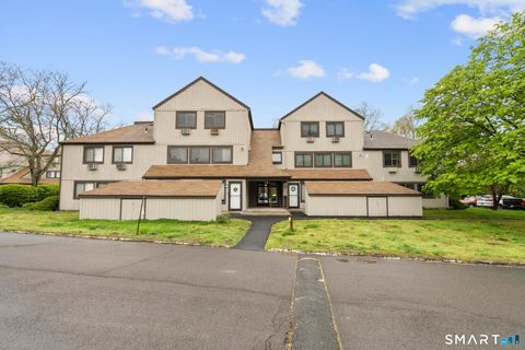Photo of 10 Pineview Drive #C, Branford, CT 06405 (MLS # 24172700)