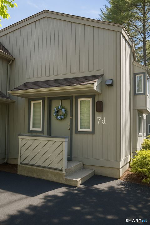 7 Lyle Court D Farmington CT 06032