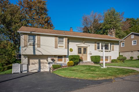 134 Plainfield Drive Watertown CT 06779