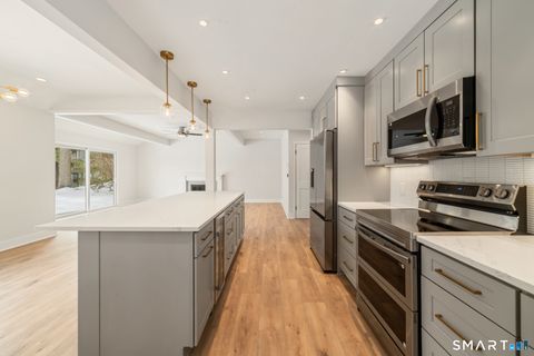 Tiny photo for 665 Heritage Village #A, Southbury, CT 06488 (MLS # 24156576)