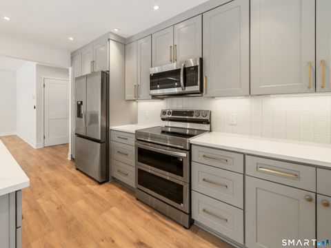 Tiny photo for 665 Heritage Village #A, Southbury, CT 06488 (MLS # 24156576)