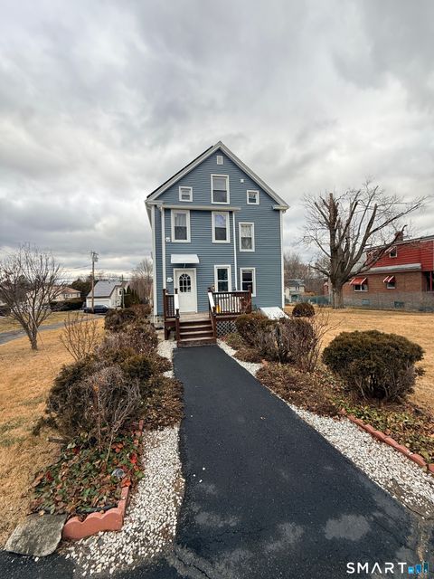 Tiny photo for 624 Pine Street #1 Fl, Bristol, CT 06010 (MLS # 24150277)