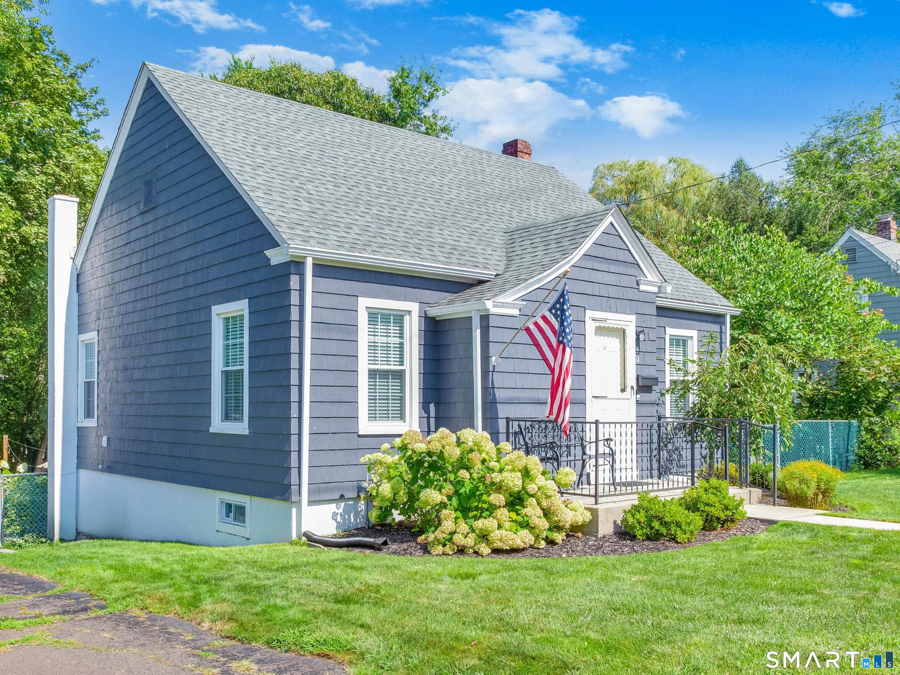 14 Lincoln Avenue